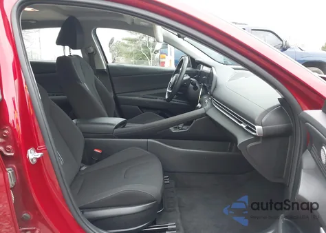 2025 Hyundai Elantra Sel Convenience z USA, uszkodzony, nr VIN KMHLS4DG2SU897268